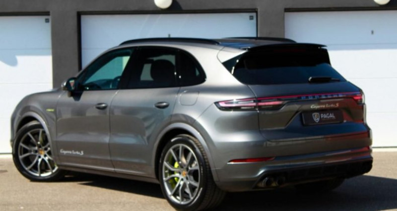 Porsche Cayenne TURBO S E-HYBRID | PANO PDLS+ CAMERA 360 VISION NOCTURNE ACC 2019 - photo n°3 Porsche Cayenne TURBO S E-HYBRID | PANO PDLS+ CAMERA 360 VISION NOCTURNE ACC  occasion à Sainte-Croix-en-Plaine - photo n°3